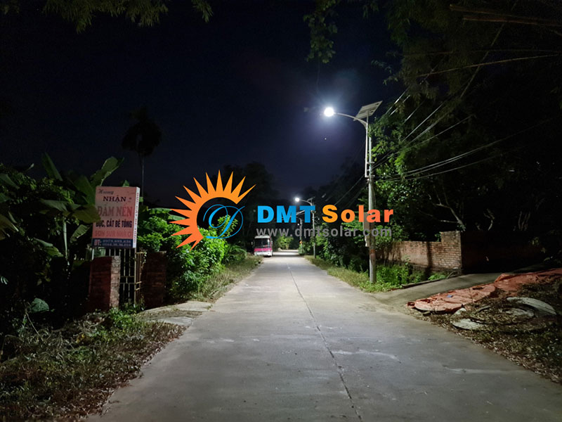 Cách sư dụng đèn pin năng lượng mặt trời