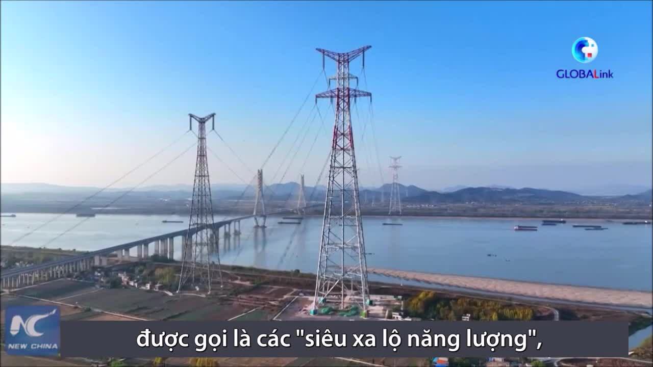 'Siêu xa lộ' truyền tải điện dài 1.900 km ở Trung Quốc