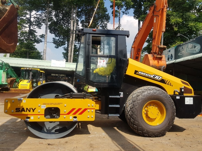 Dòng sản phẩm thiết bị làm đường Sany. Nguồn: Sany