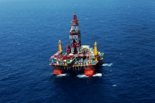 oil-rig-xinhua_1422612379.jpg
