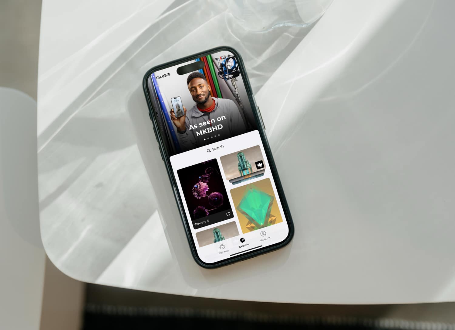 Ra mắt ứng dụng tải hình nền tính phí cả triệu đồng, YouTuber nổi tiếng MKBHD bị CĐM chỉ trích- Ảnh 2. Ra mắt ứng dụng tải hình nền tính phí cả triệu đồng, YouTuber nổi tiếng MKBHD bị CĐM chỉ trích- Ảnh 2.