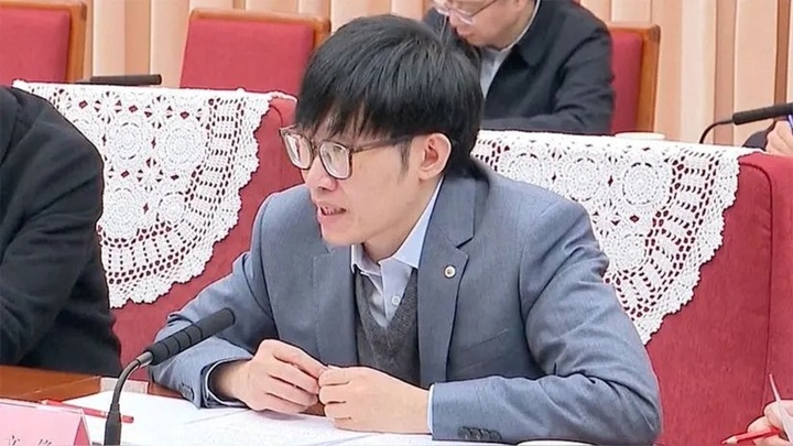 DeepSeek Trung Quốc vượt mặt các ông lớn AI Mỹ thế nào?- Ảnh 1. DeepSeek Trung Quốc vượt mặt các ông lớn AI Mỹ thế nào?- Ảnh 1.