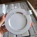 Đèn âm trần 7w Tatsu