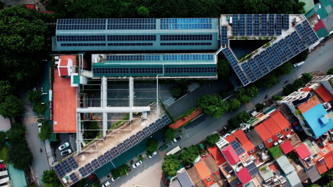 Tổng quan hệ thống điện mặt trời, công suất hệ thống 254 kWp và công suất lưu trữ 172 kWh. Ảnh: Eversolar