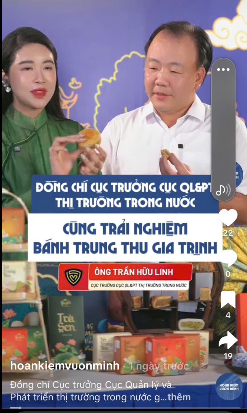 Cục trưởng lên sóng livestream bán bánh trung thu- Ảnh 1. Cục trưởng lên sóng livestream bán bánh trung thu- Ảnh 1.