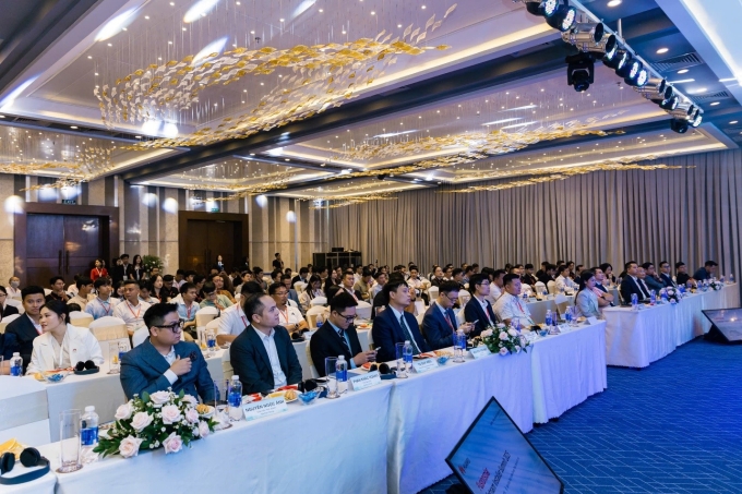 Sự kiện thu hút hơn 200 nhà lắp đặt điện mặt trời tại Việt Nam. Ảnh: Huawei