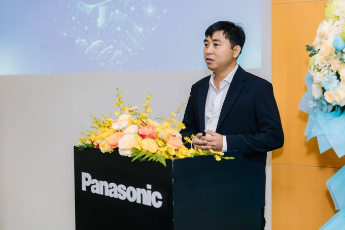 Ông Võ Phú Hữu, Giám đốc Việt Nam Solar, phát biểu trong lễ ký kết hợp tác với Panasonic. Ảnh: Việt Nam Solar