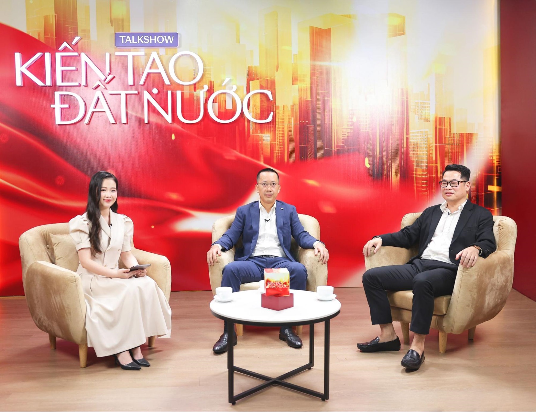 Nạn lừa đảo, đánh cắp dữ liệu đang gia tăng, làm sao để người Việt yên tâm giao dịch trên các nền tảng tài chính số?- Ảnh 2.