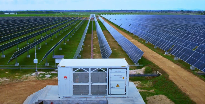 Một dự án điện mặt trời quy mô hàng trăm MWp của Huawei Energy. Ảnh: Hoa Nam Energy