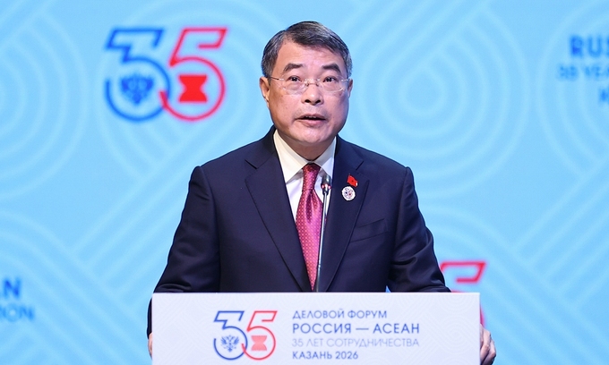 hủ tướng Lê Minh Hưng phát biểu tại Diễn đàn Kinh doanh ASEAN - Nga, ngày 17/6. Ảnh: VGP