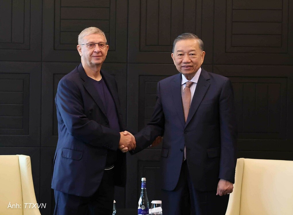 Tổng Bí thư, Chủ tịch nước Tô Lâm tiếp ông Vladimir Yevtushenkov, Nhà sáng lập Công ty Cổ phần đại chúng AFK Sistema. Ảnh: TTXVN